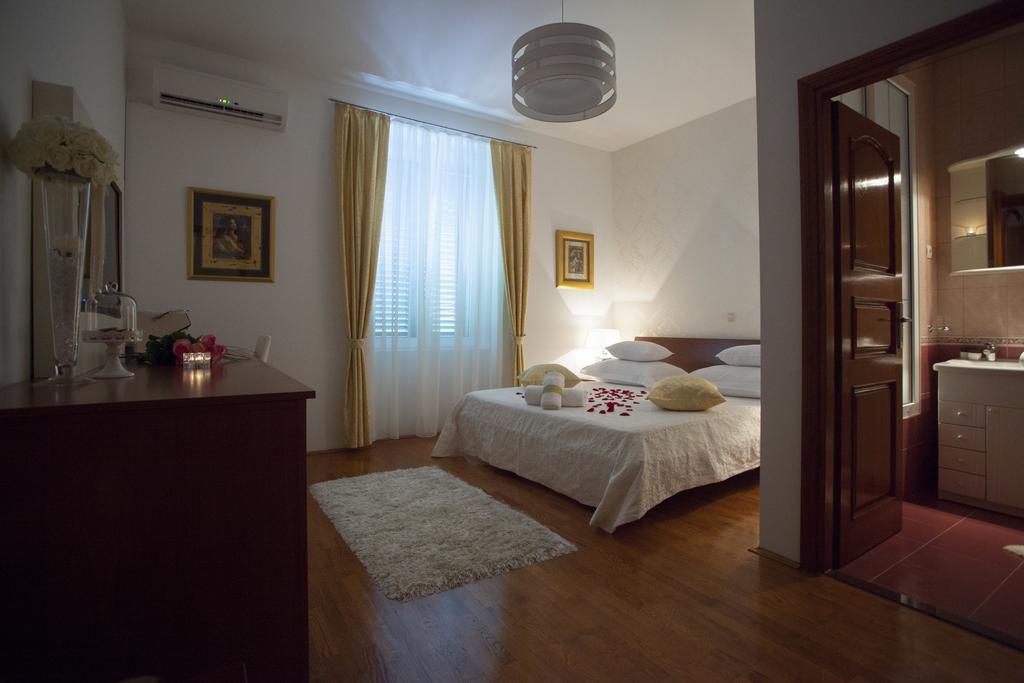 Luxury Rooms Duje Split Buitenkant foto