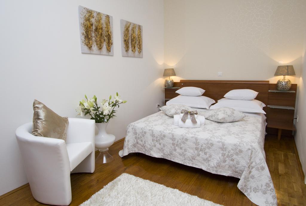 Luxury Rooms Duje Split Buitenkant foto